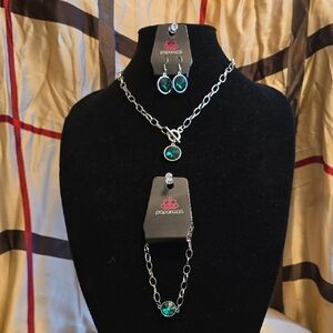 Paparazzi Silver and Green Jewelry 3 Pc Set